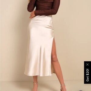 Lulus satin skirt